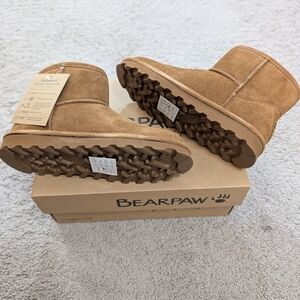 Bearpaw "Alyssa" Boots Multiple Women's Size 7 (NWT)